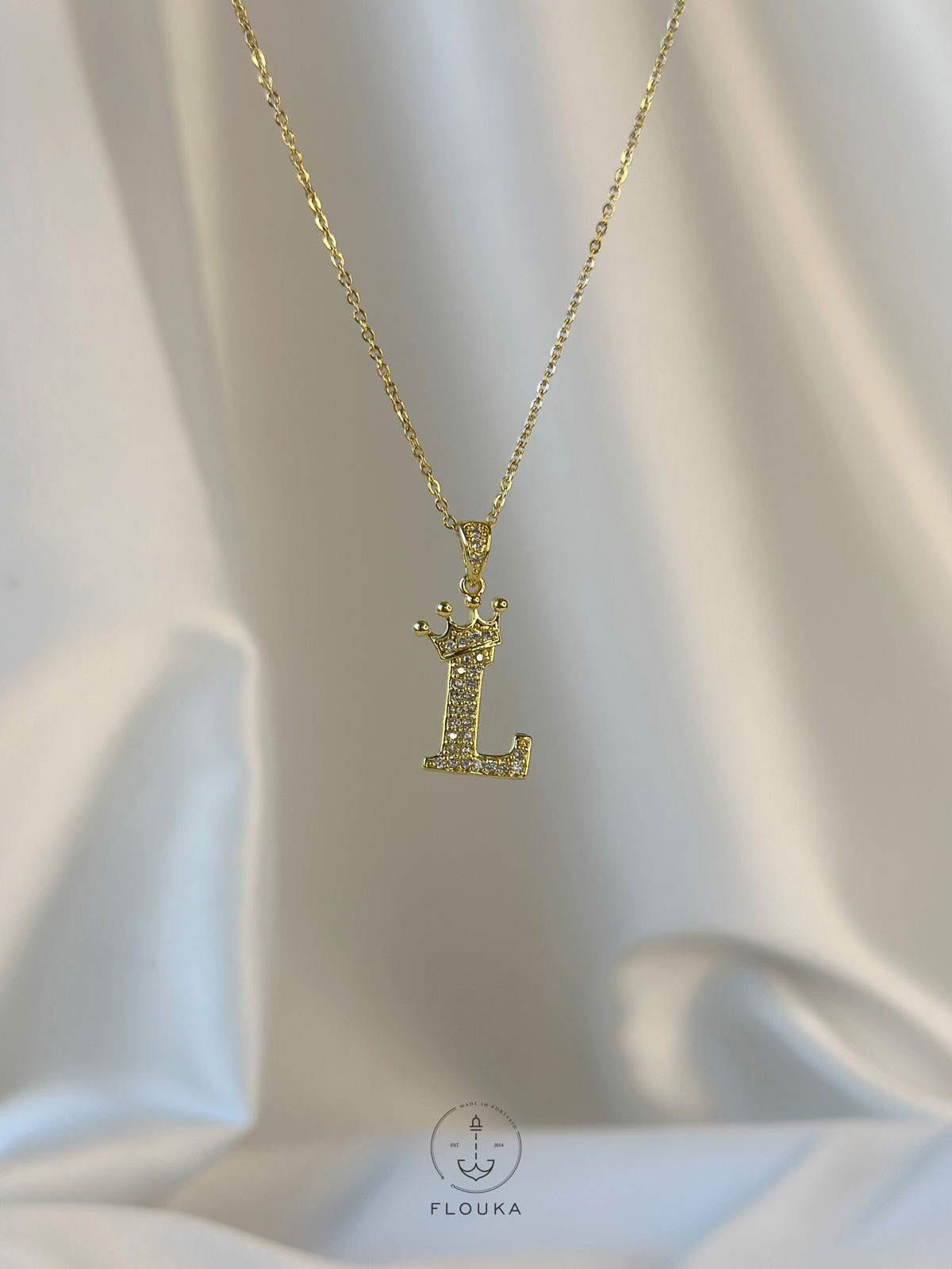 1694118833_N95-indoor-wb.jpg letter L necklace