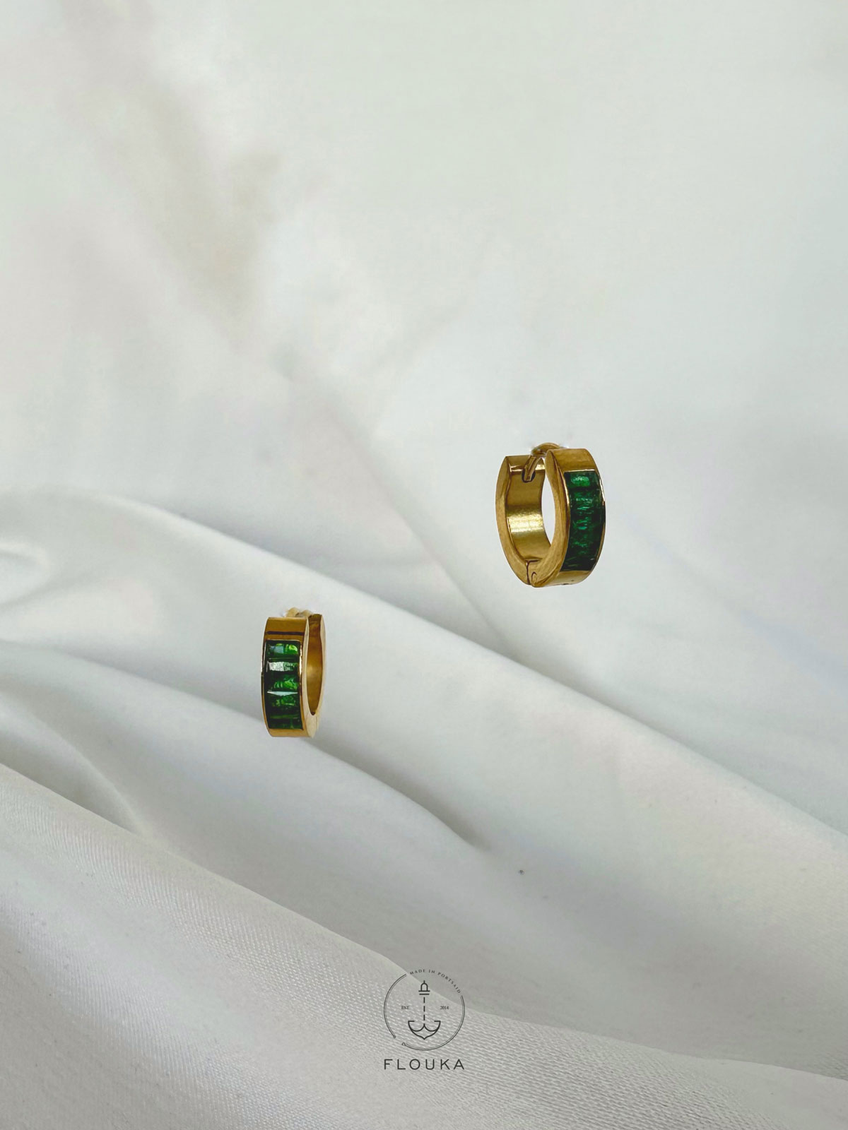 1702495064_E0047-4.jpg green basic basic earrings