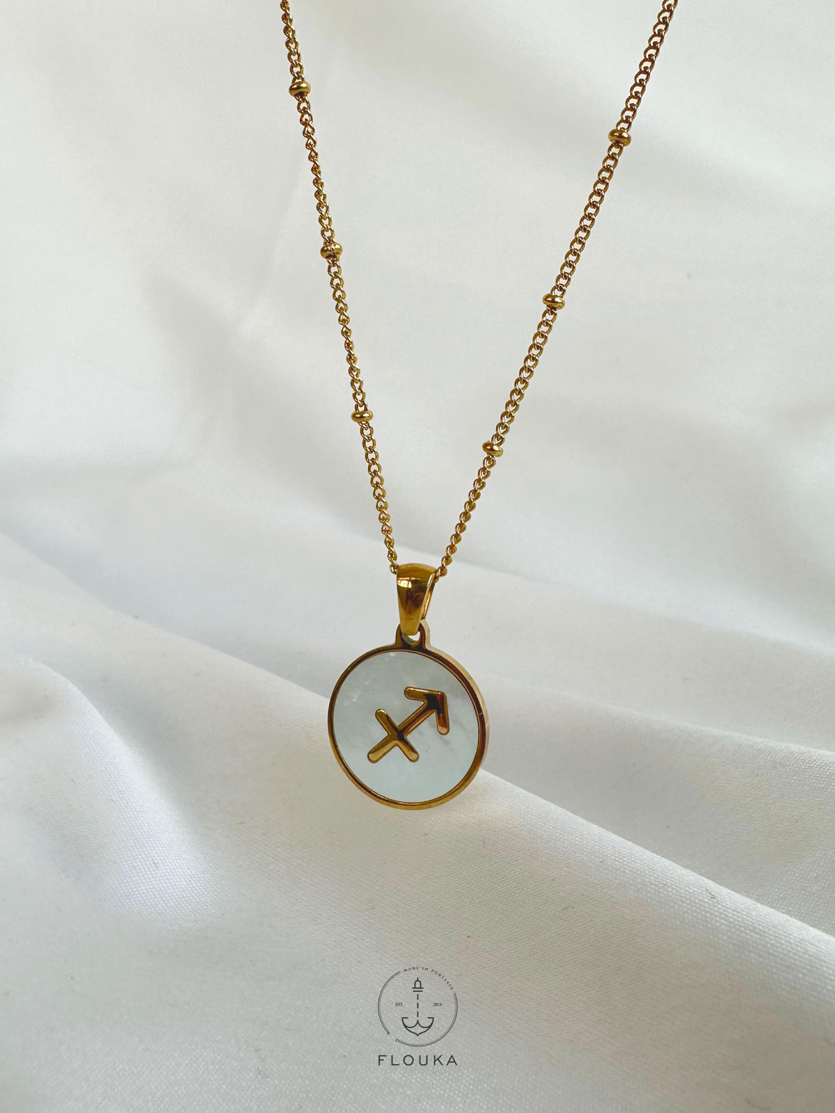 1702502921_N0114.jpg سلسله برج القوس