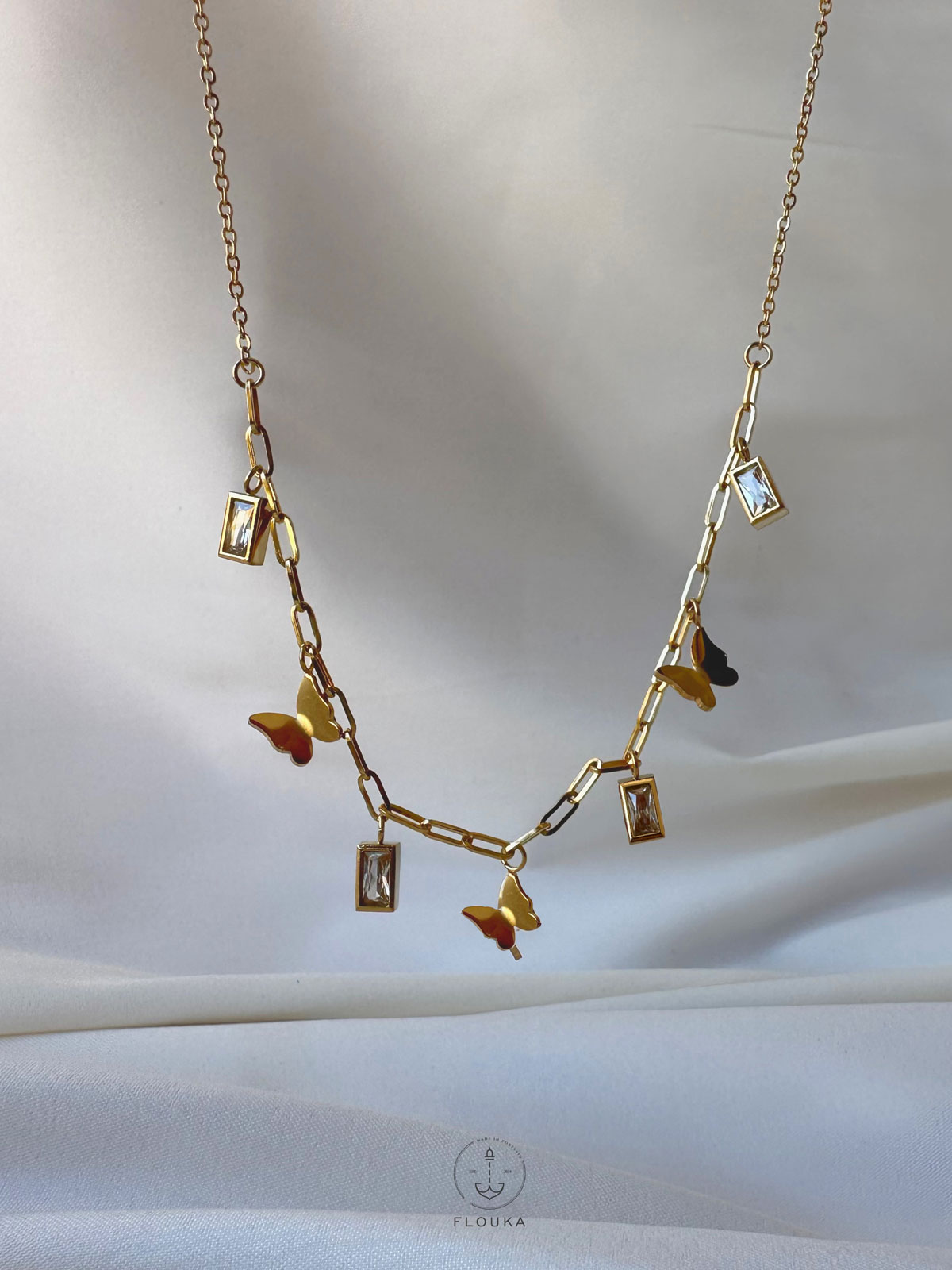 1708381286_N0203.jpg white butterfly necklace