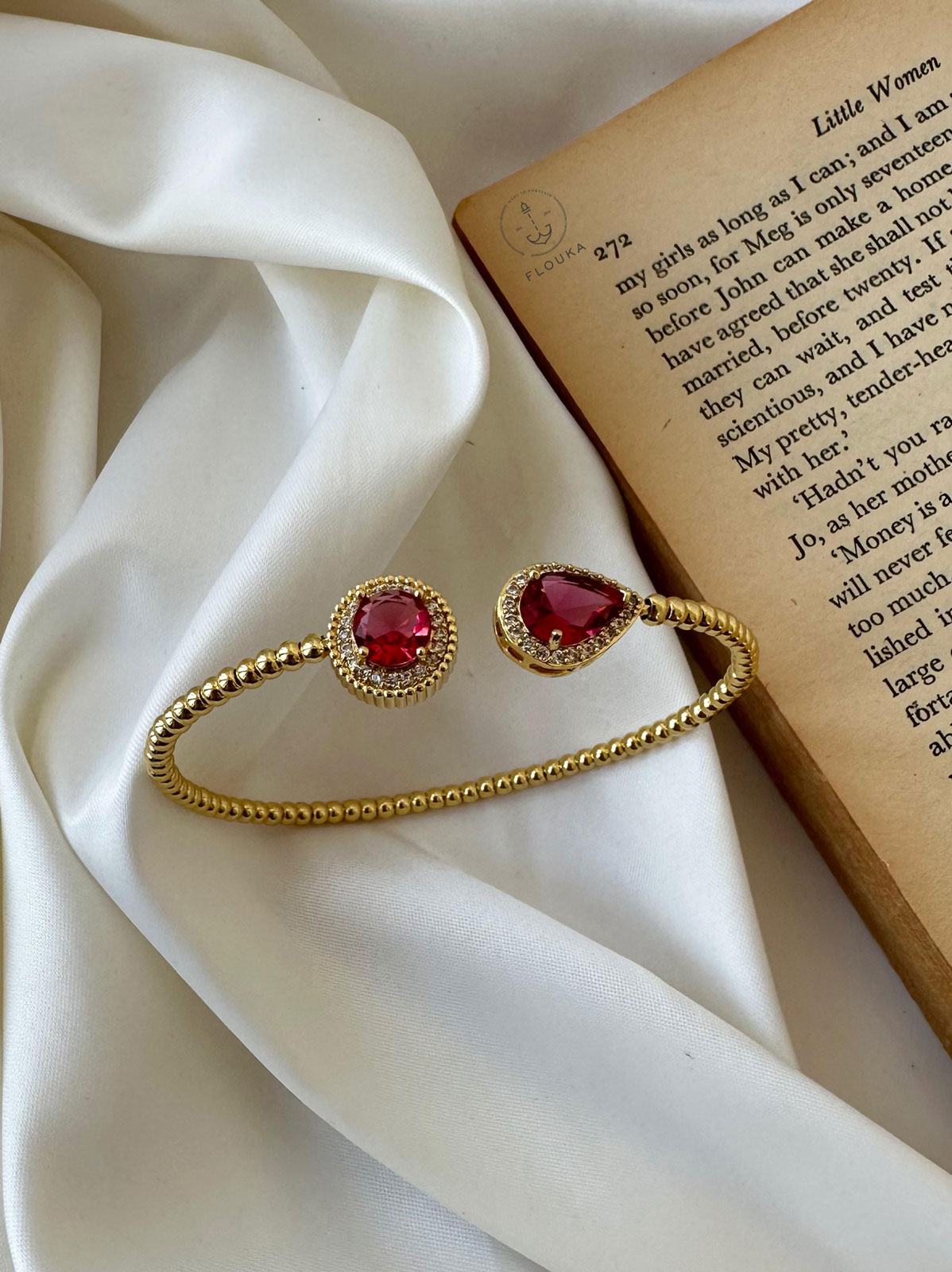 1710725582_o0085.jpg red crystal bracelet