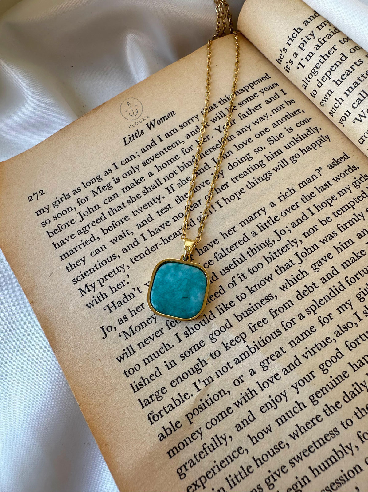 1710953818_N0275.jpg fayrouz square necklace