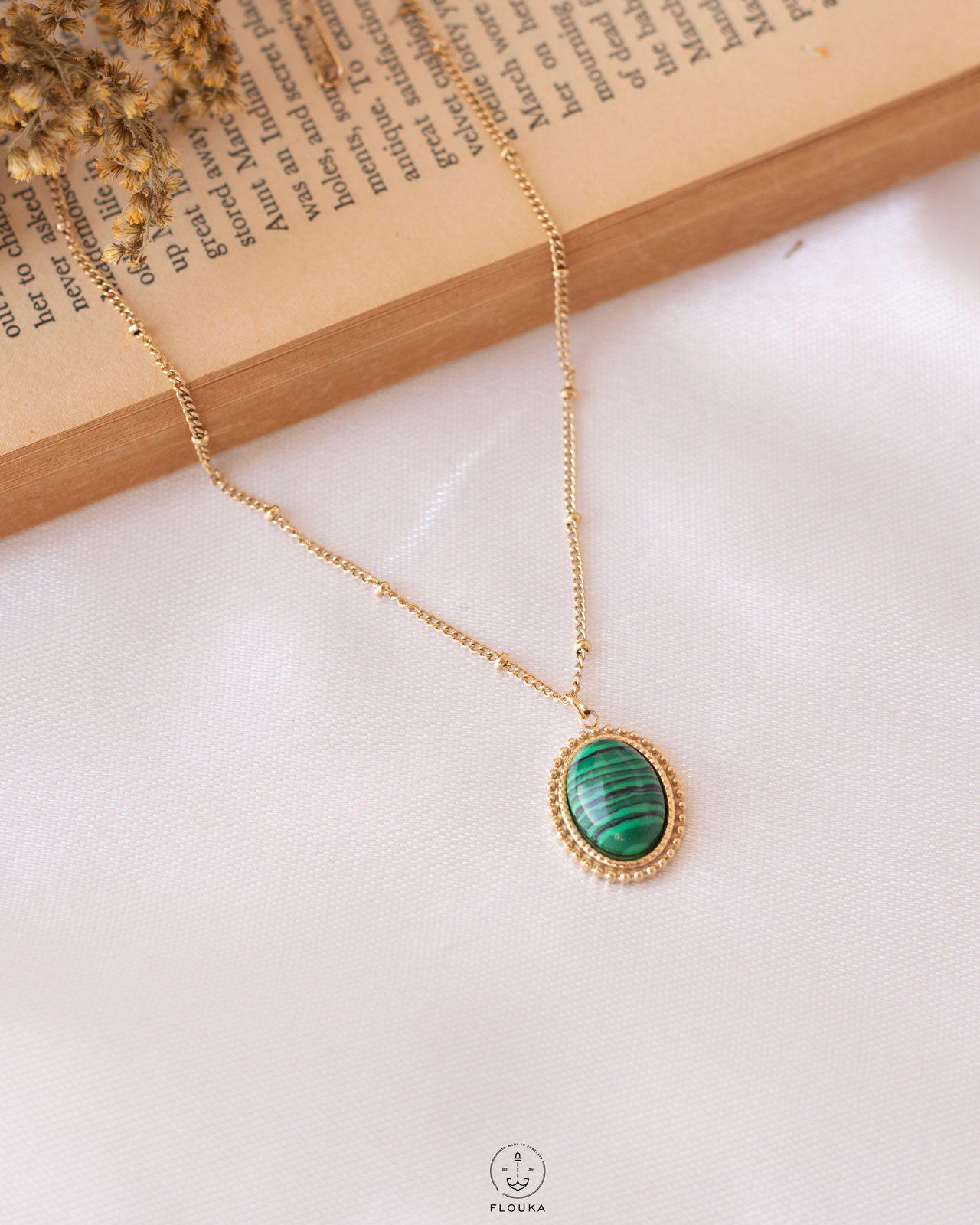 1713308319_n0318.jpg Green necklace