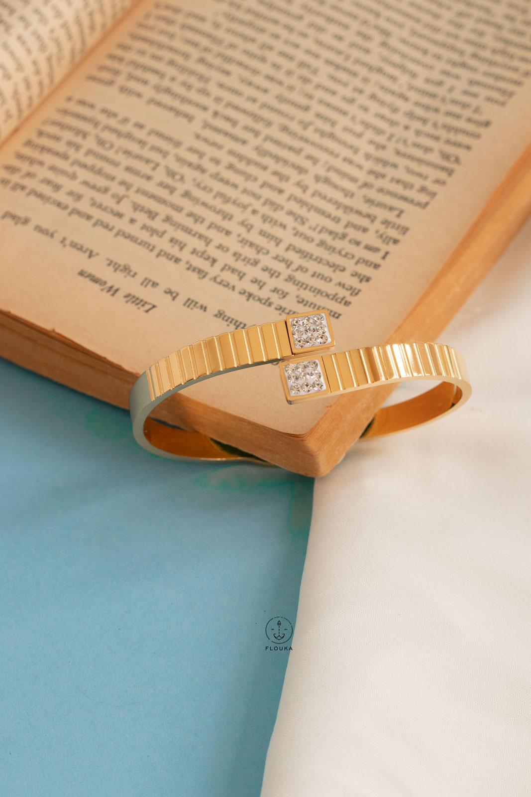 1714347719_o0148.jpg double head basic bracelet