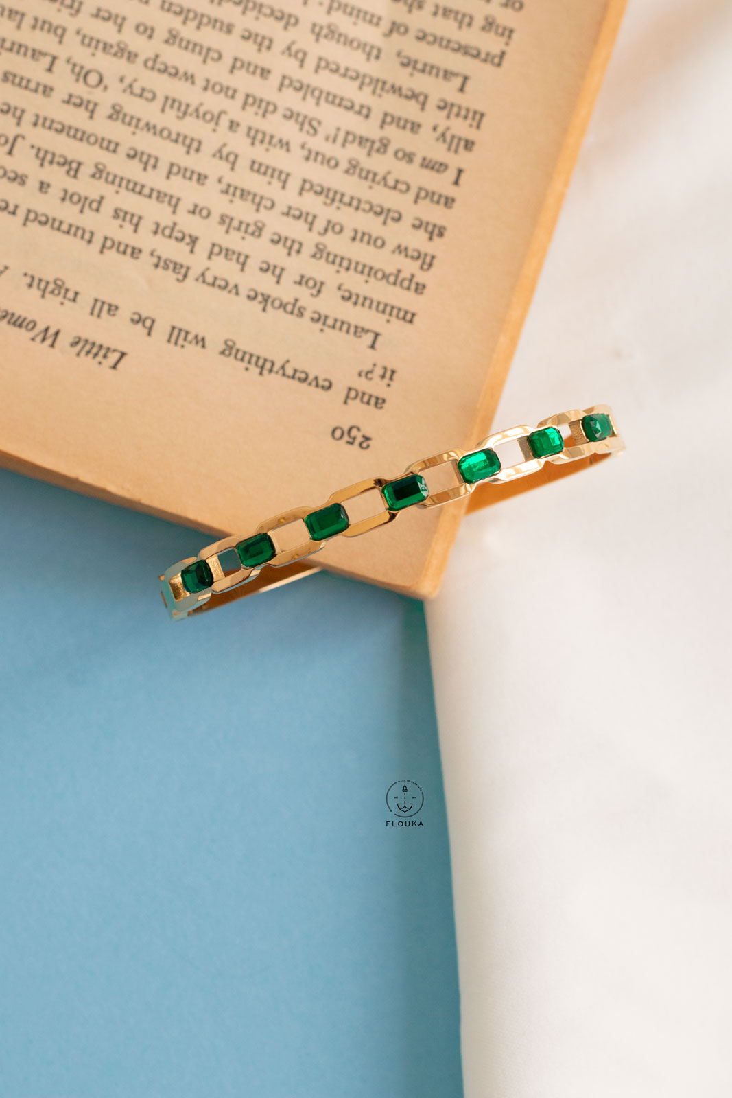 1714416991_o0147.jpg green bracelet