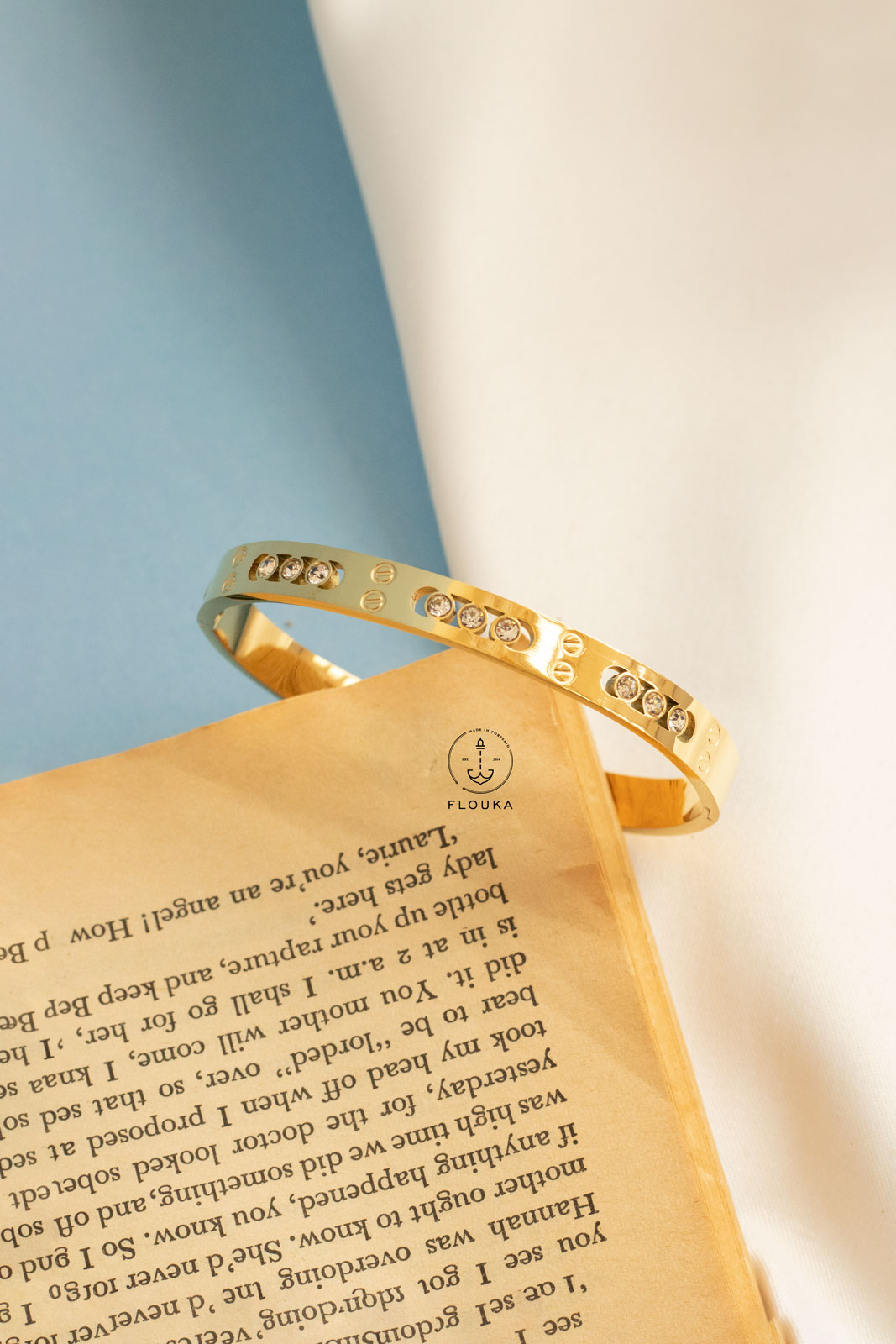 1714932264_O0197.jpg straus cartier bracelet