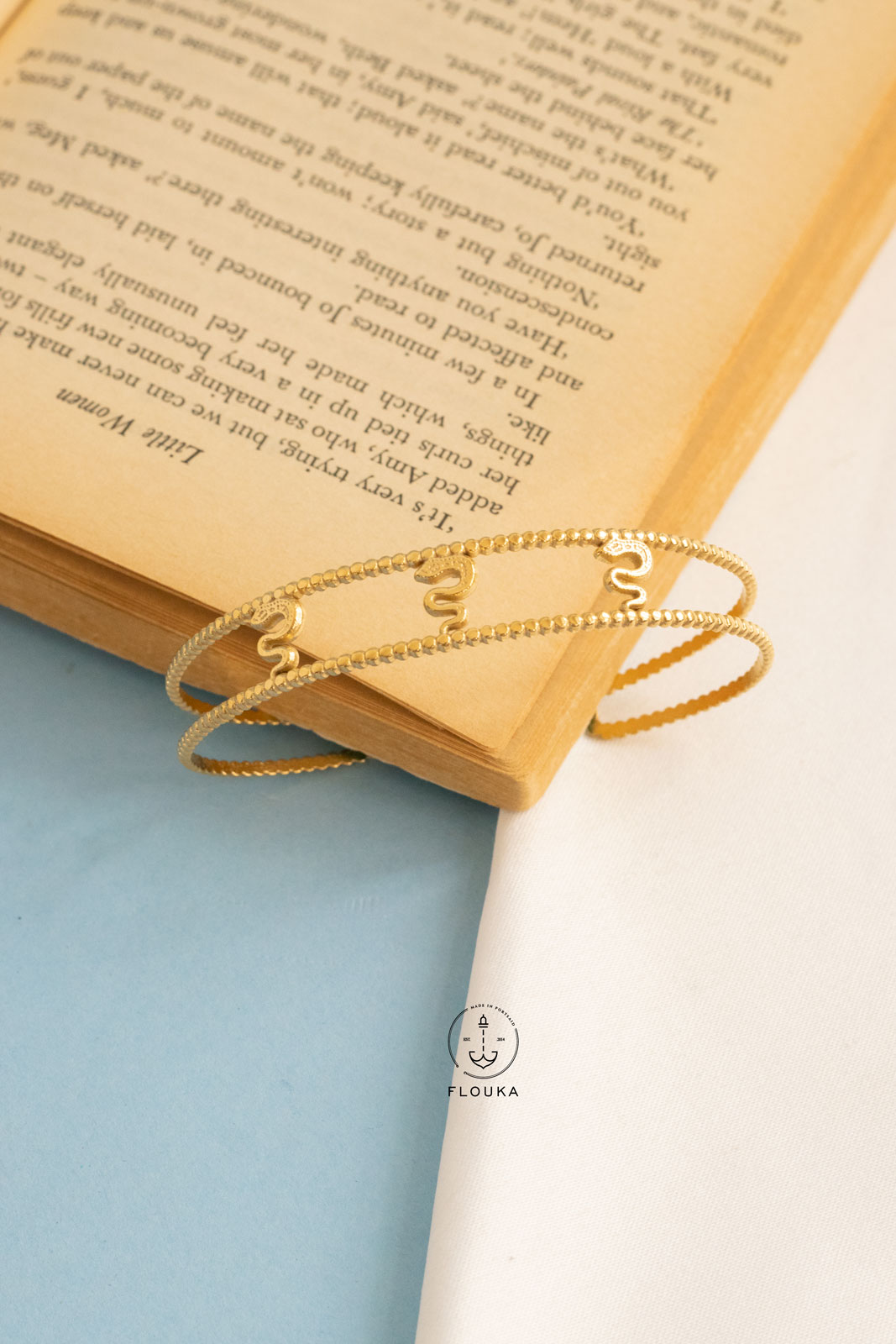 1716586706_o0229.jpg small snake free size bracelet