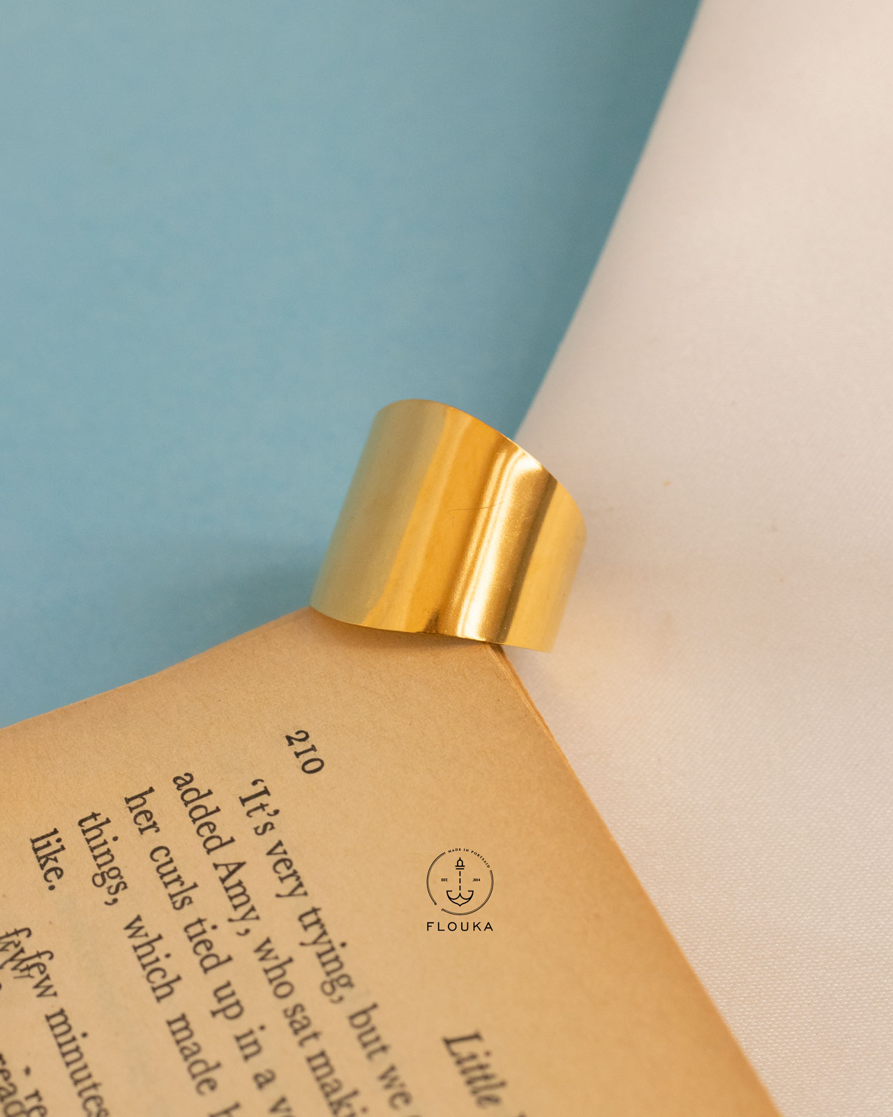 1716597935_R0164.jpg free size flexible gold ring