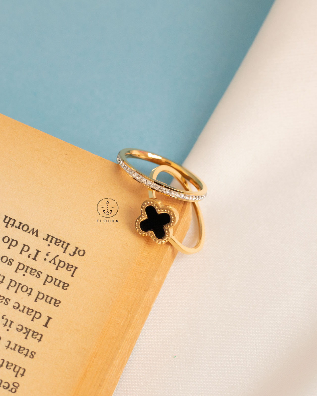 1716865996_r0216.jpg black vancleef with straus ring