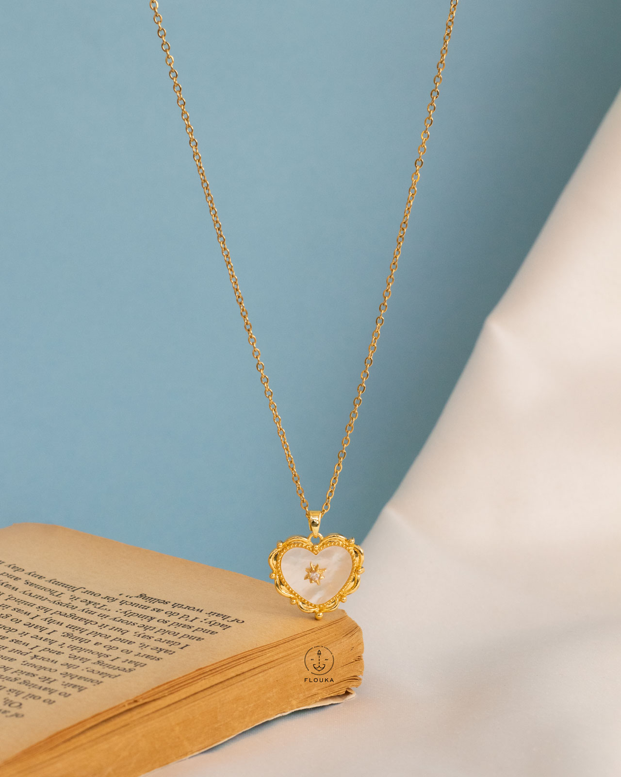1718916877_n0437.jpg royal seashell heart necklace
