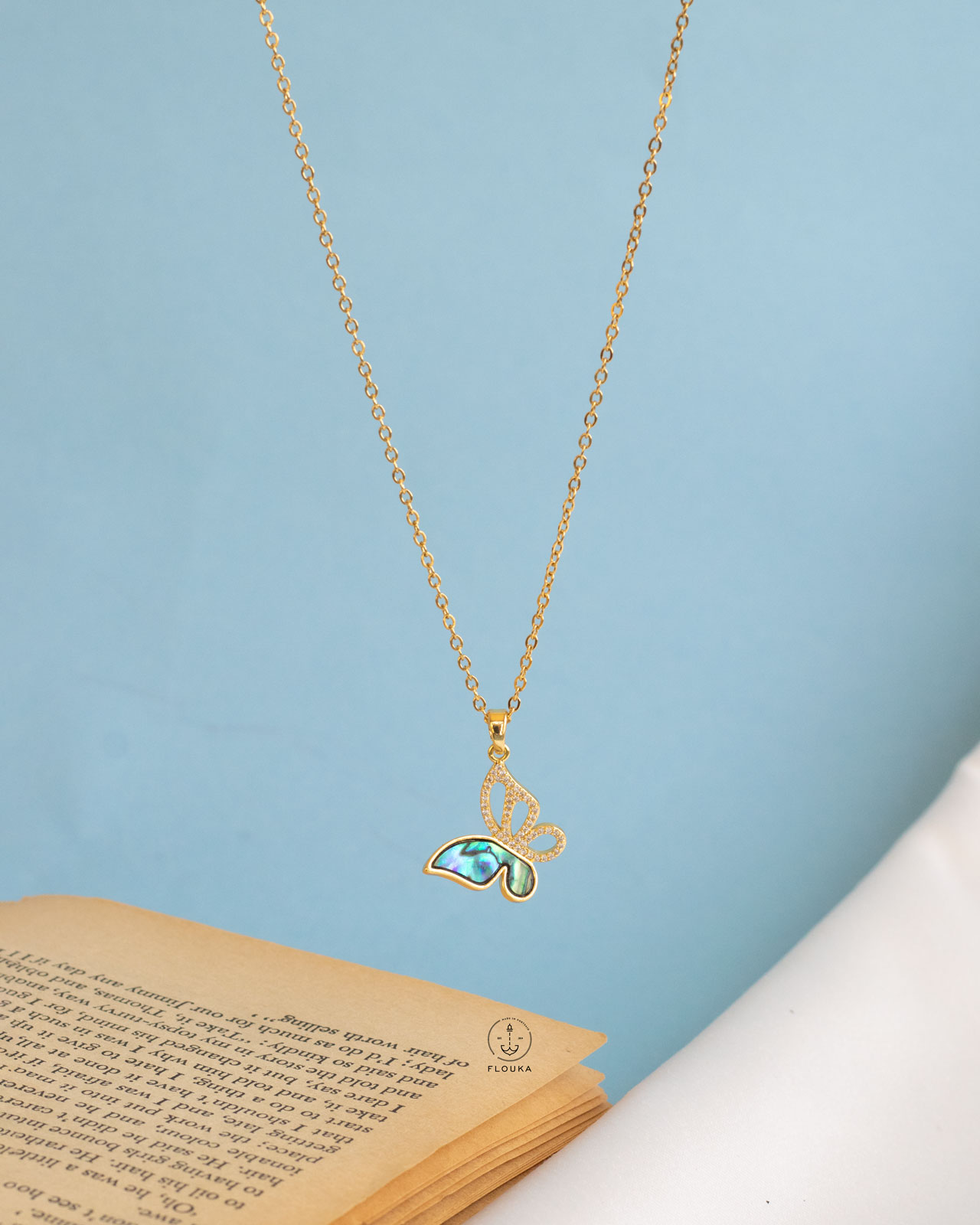 1718917711_n0449.jpg natural stone butter fly