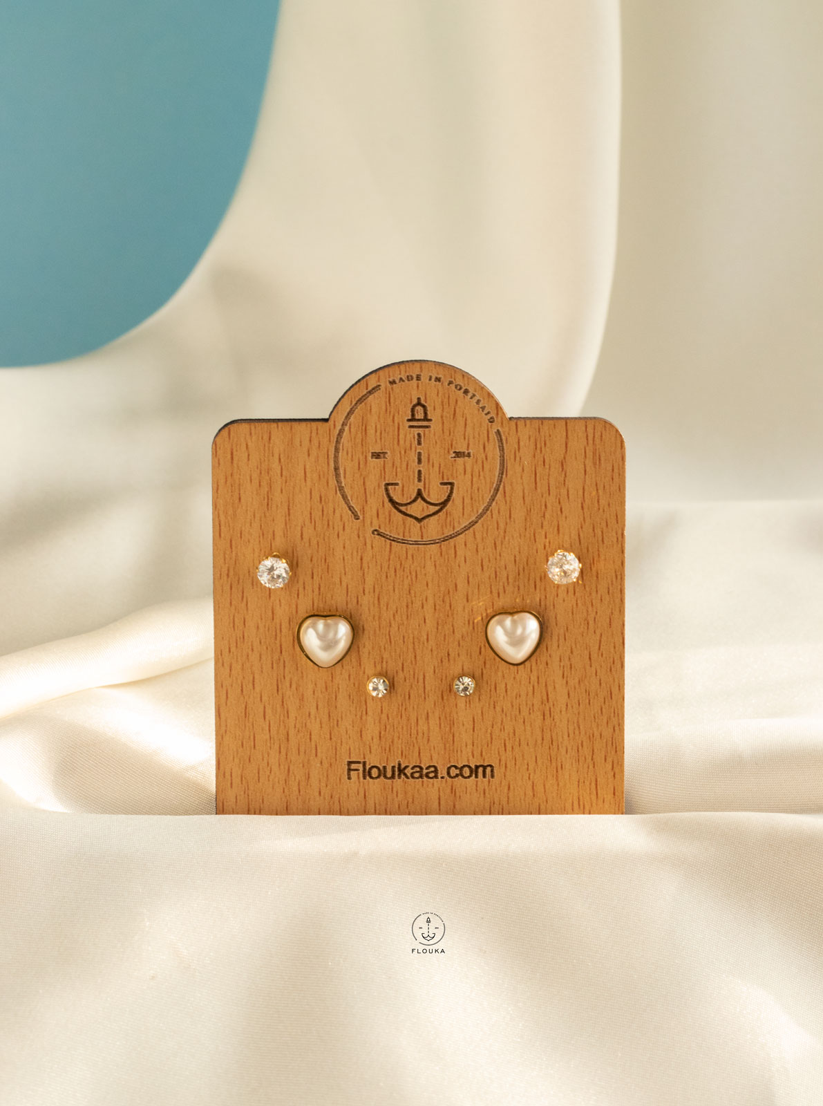 1719852031_e0304.jpg heart fake pearl earings