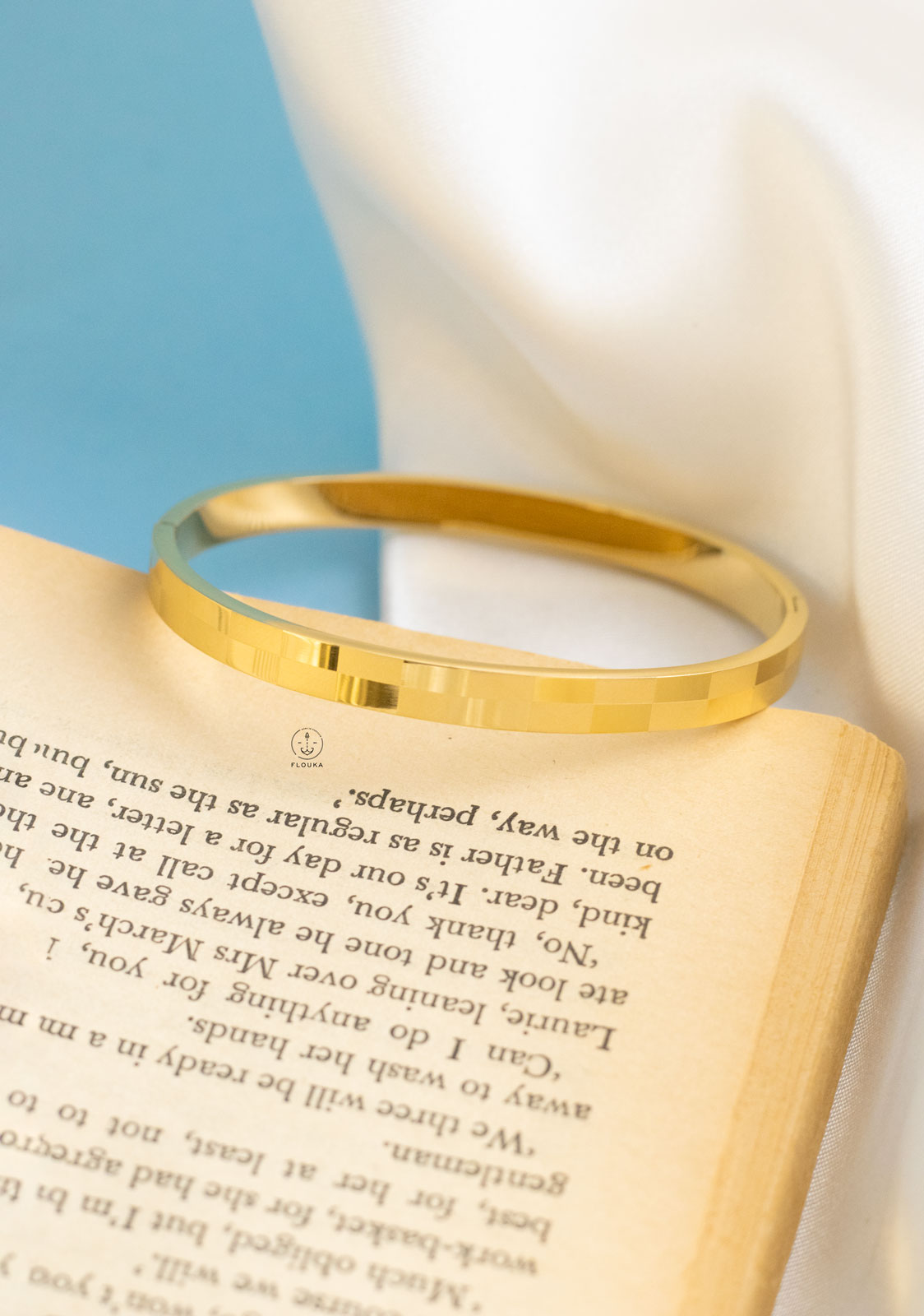 1720344124_o0257.jpg basic gold bracelet