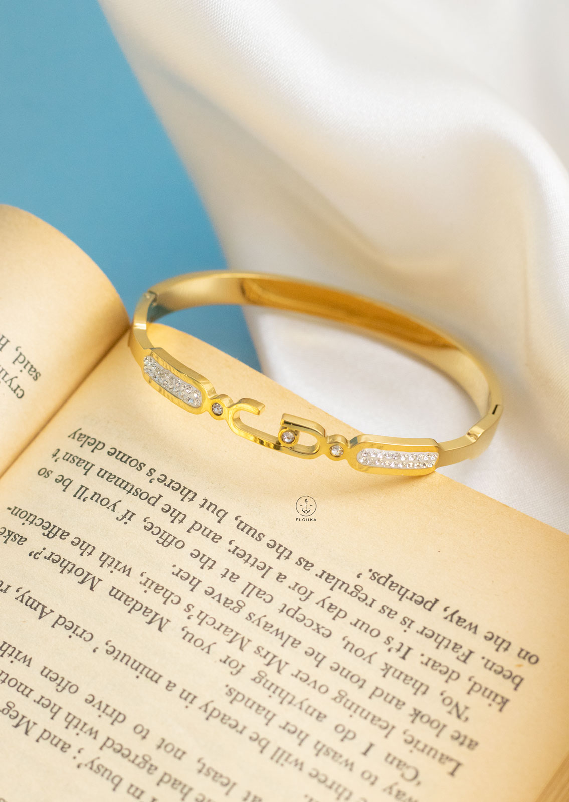 1720344209_o0260.jpg straus gold bracelet