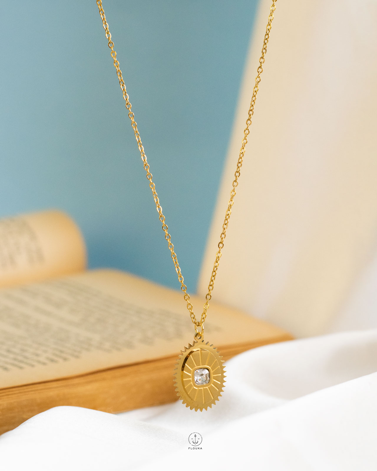 1720348081_n0491.jpg shine straus necklace