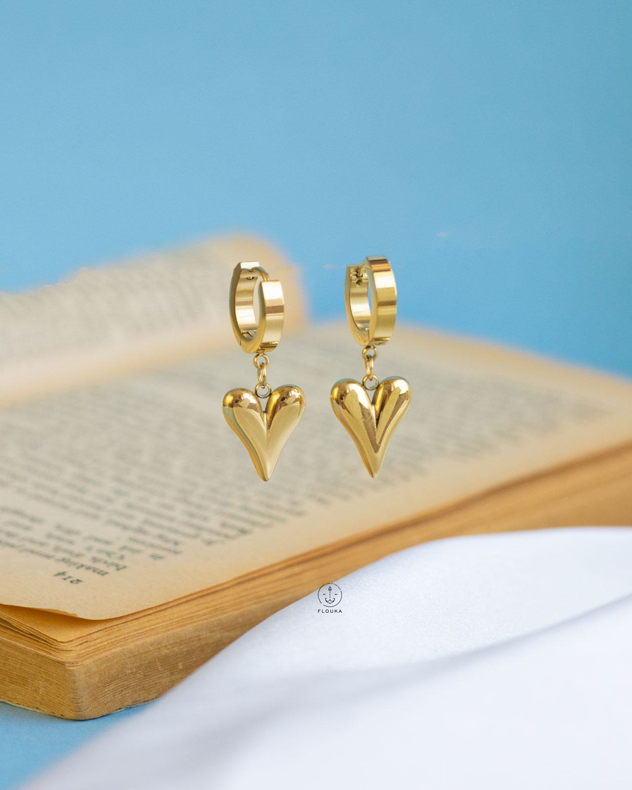 1720561209_e0310.jpg basic butterfly takka earrings