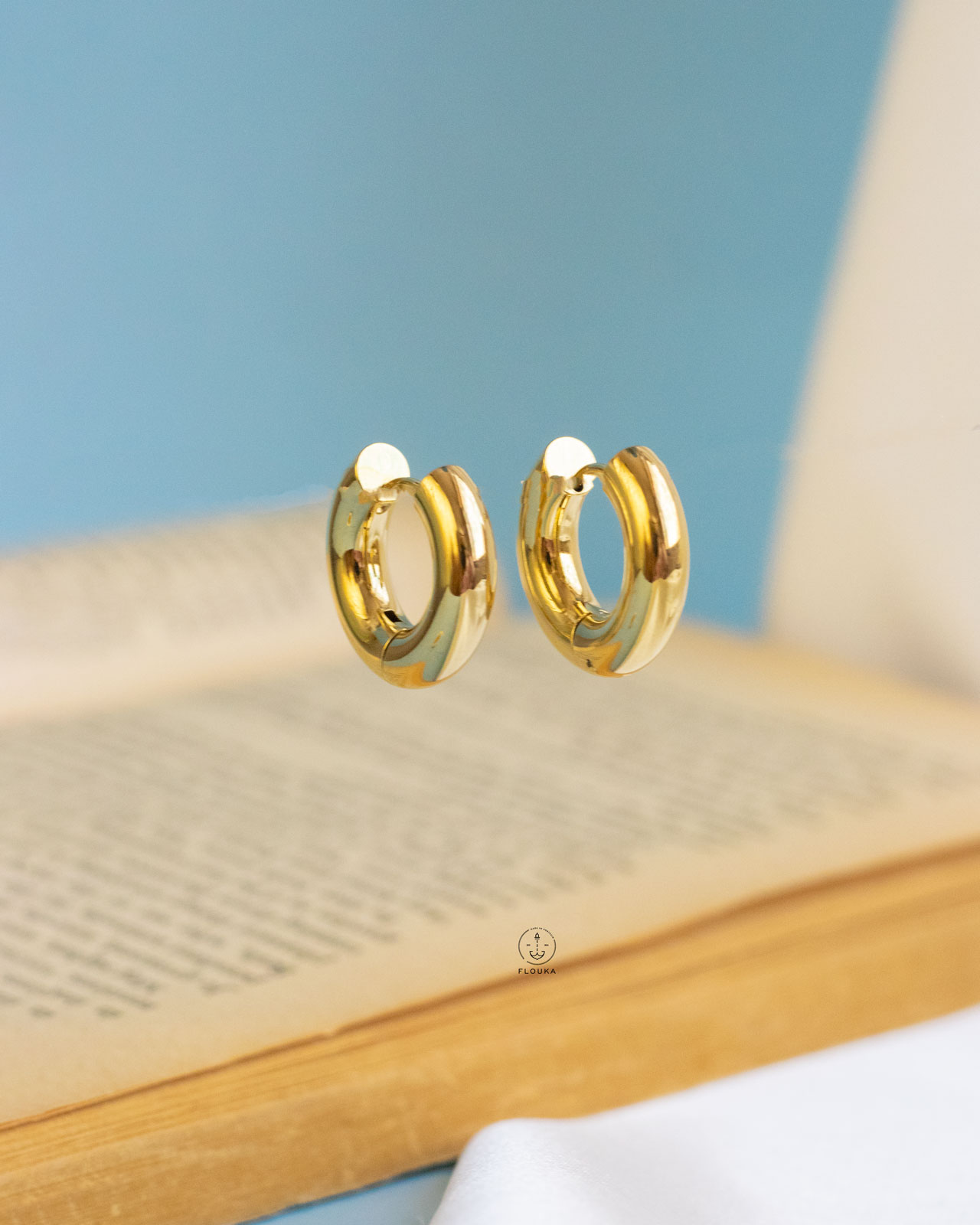 1720651159_e0334.jpg basic gold earrings