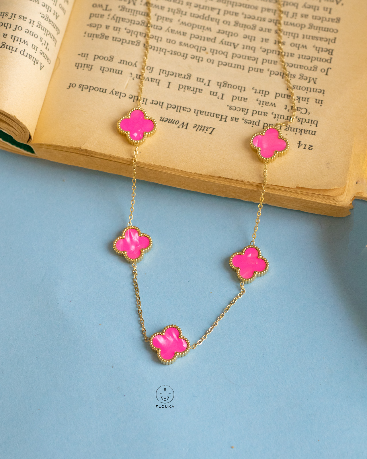 1722026336_n0547.jpg hot pink vancleef necklace