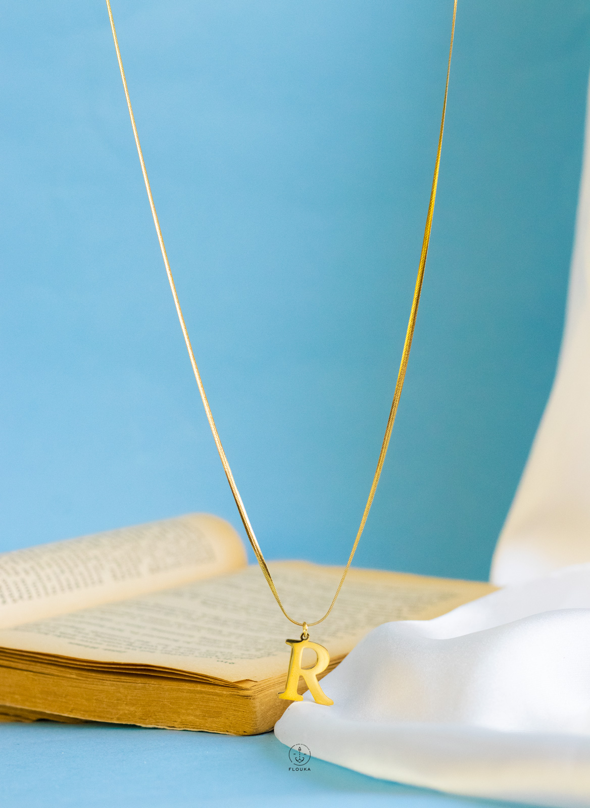 1723352801_n0606.jpg 2mm snake letter R necklace