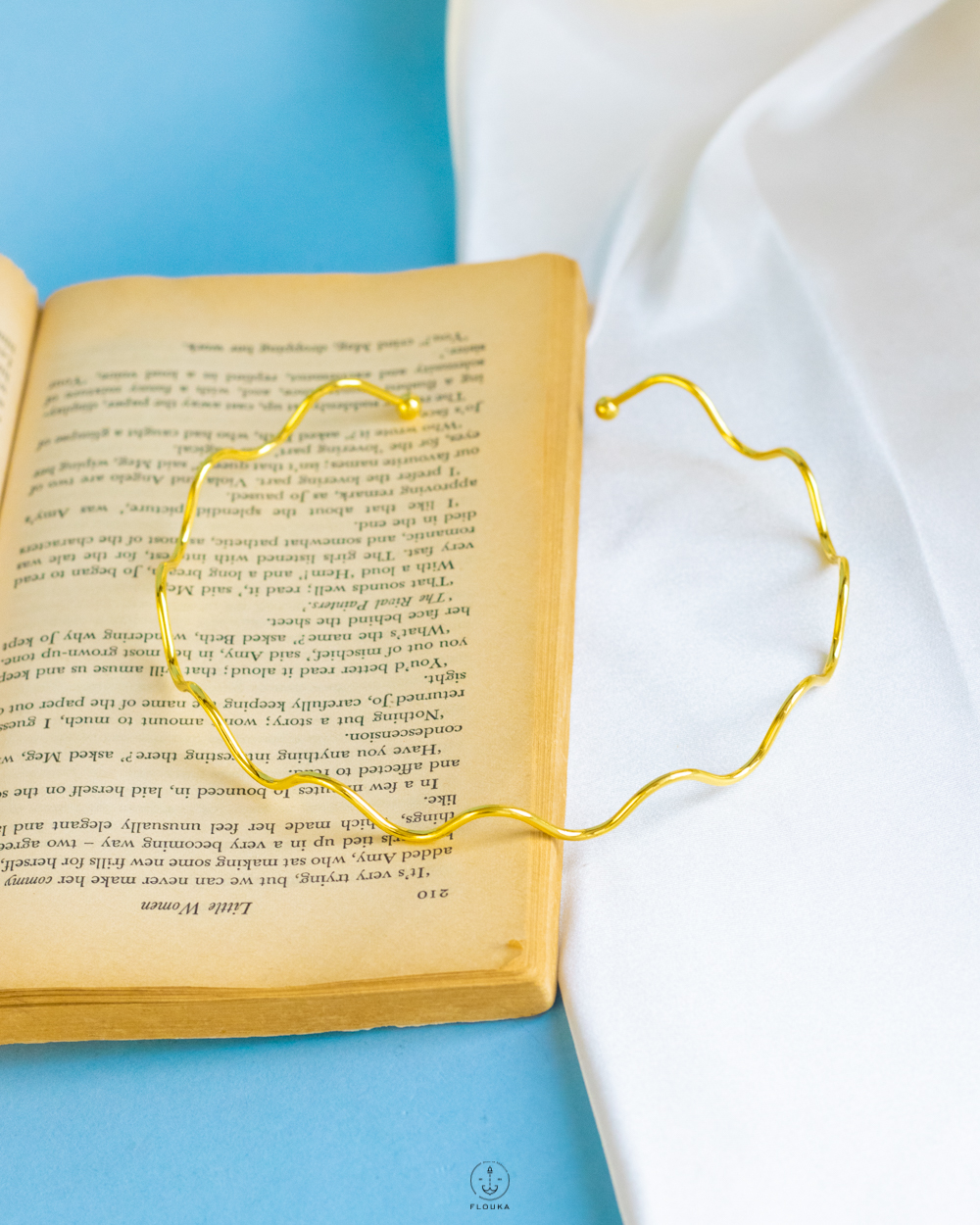 1724486207_n0694.jpg gold wavy shocker