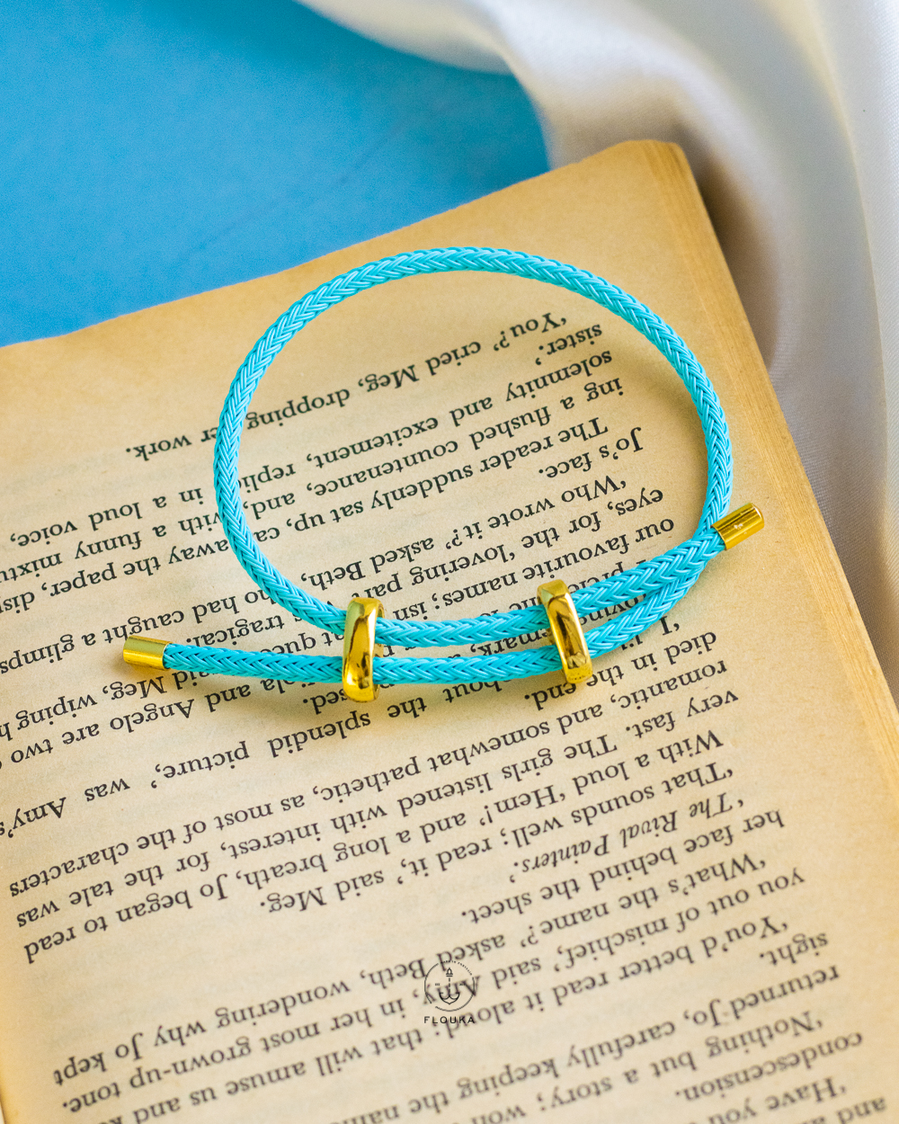 1724736369_b0304-2.jpg baby blue colour bangle
