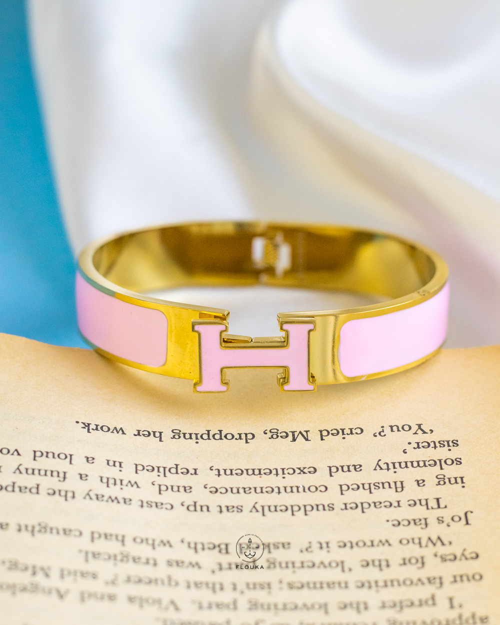 1725547840_o0354.jpg pink herms bracelet