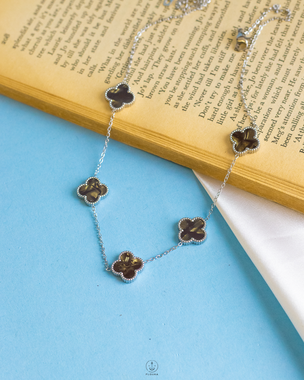 1726481037_n0790.jpg silver browen vancleef necklace