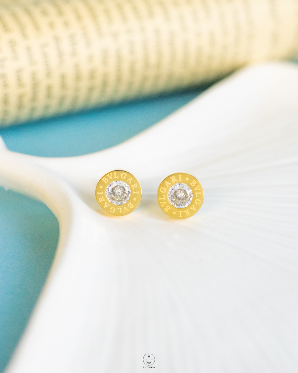 1728719145_e0429.jpg gold bvlgari earrings
