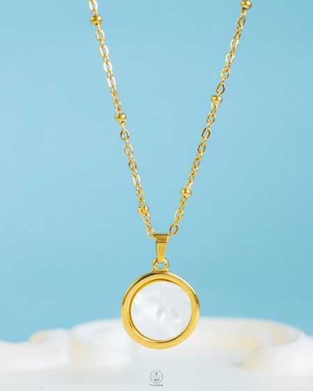 gold fake white seashell necklace