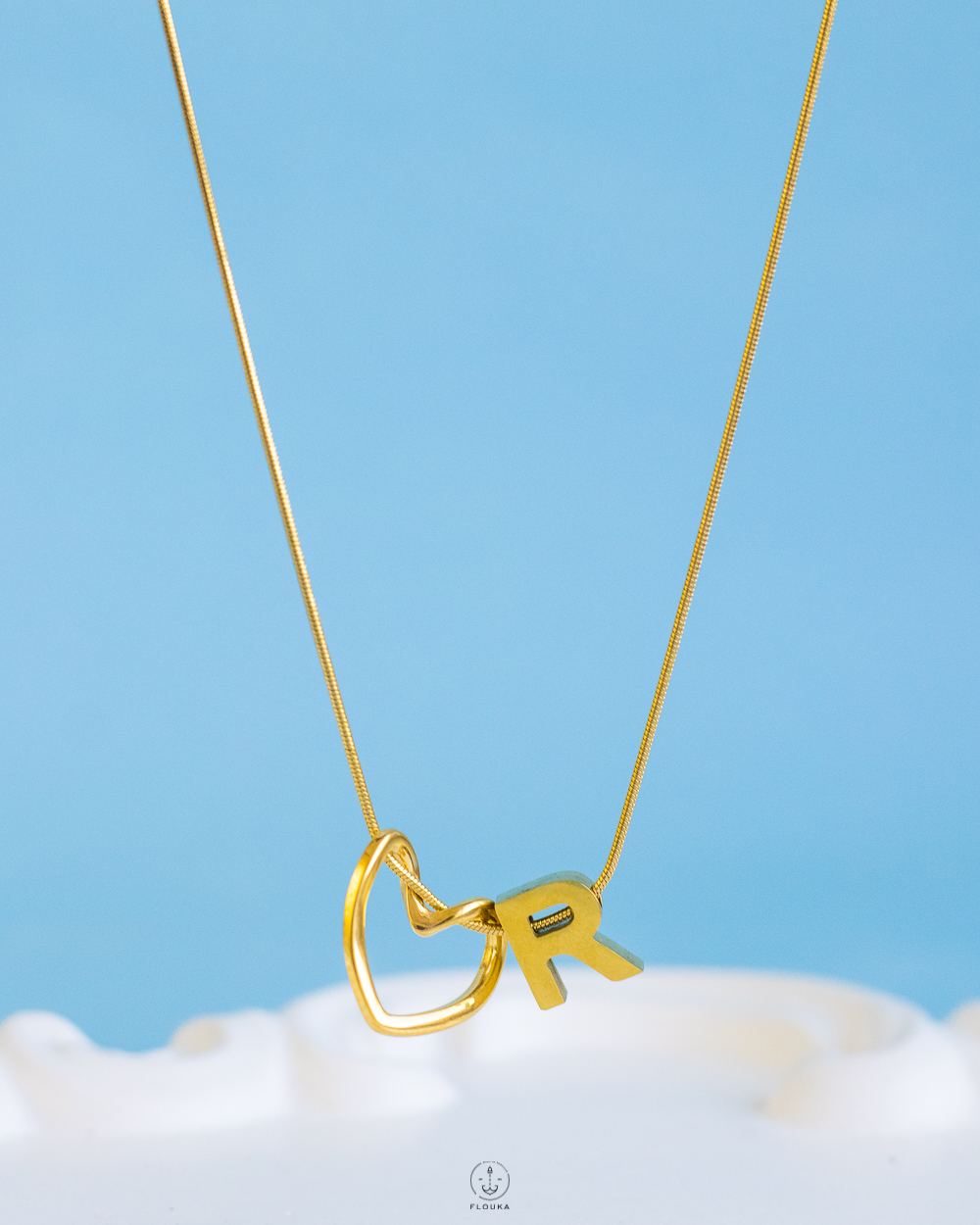 1729946093_n0924.jpg trendy heart letter R necklace