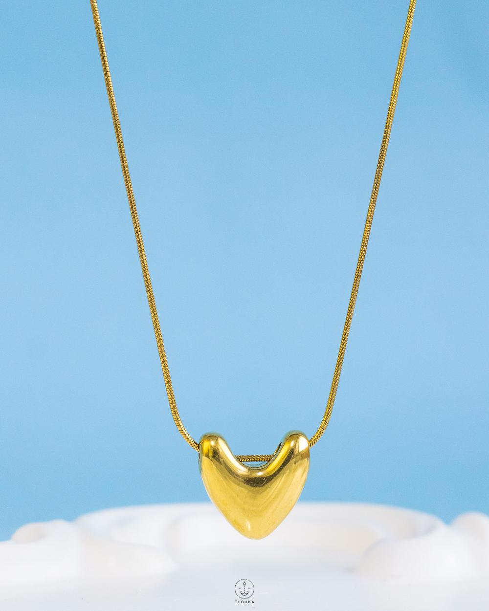 1730977929_n0943.jpg basic heart necklace