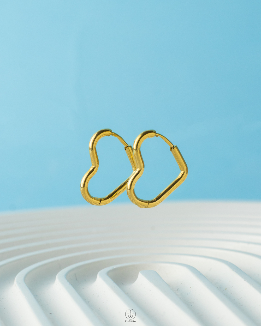1732795429_e0458.jpg gold heart takka earrings