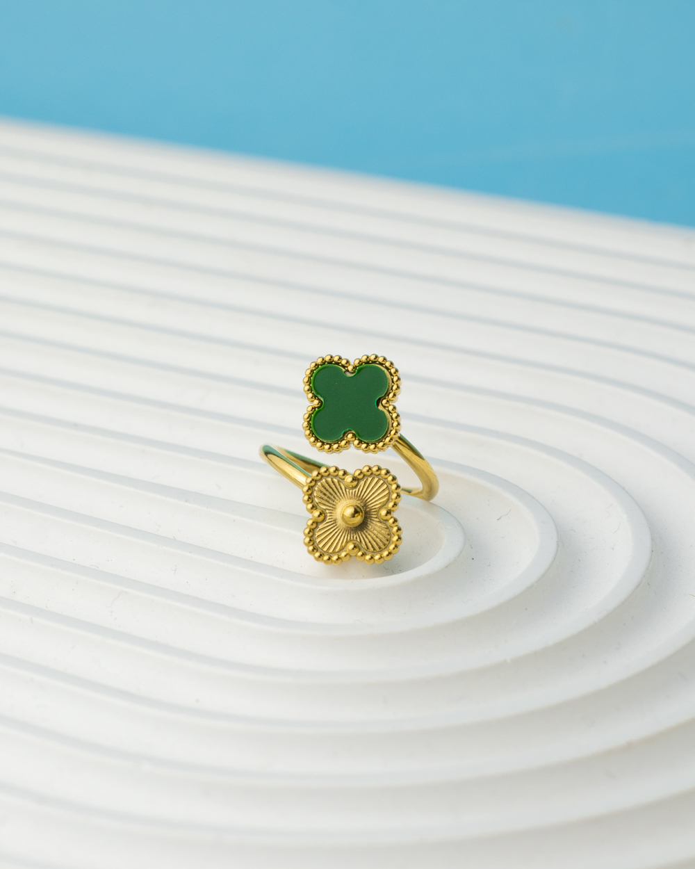 1732955486_r0445.jpg double olive green & gold vancleef ring