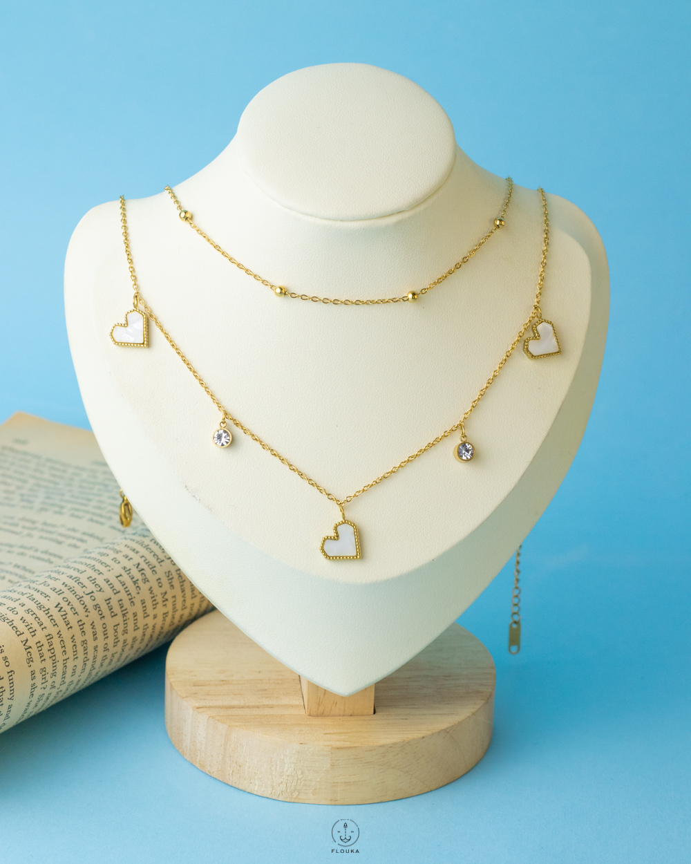 1735405997_N1024.jpg triple white heart necklace