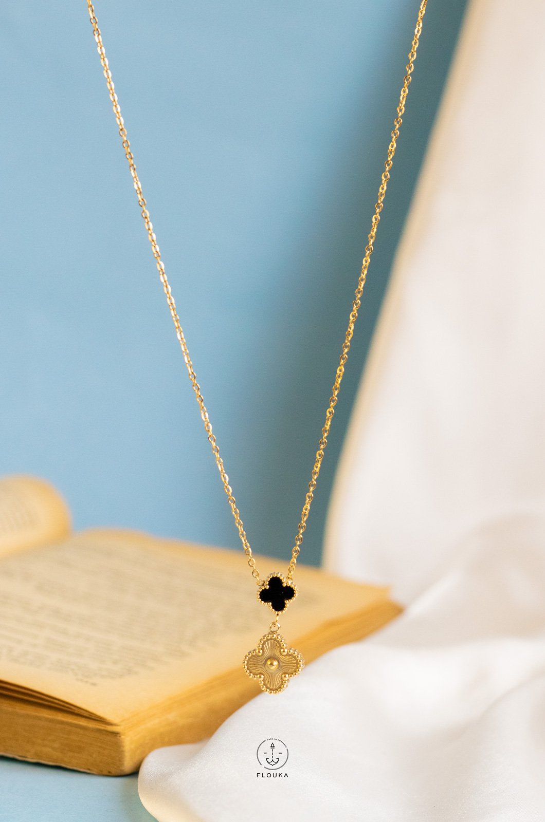 1736186945_n0559.jpg gold vancleef necklace