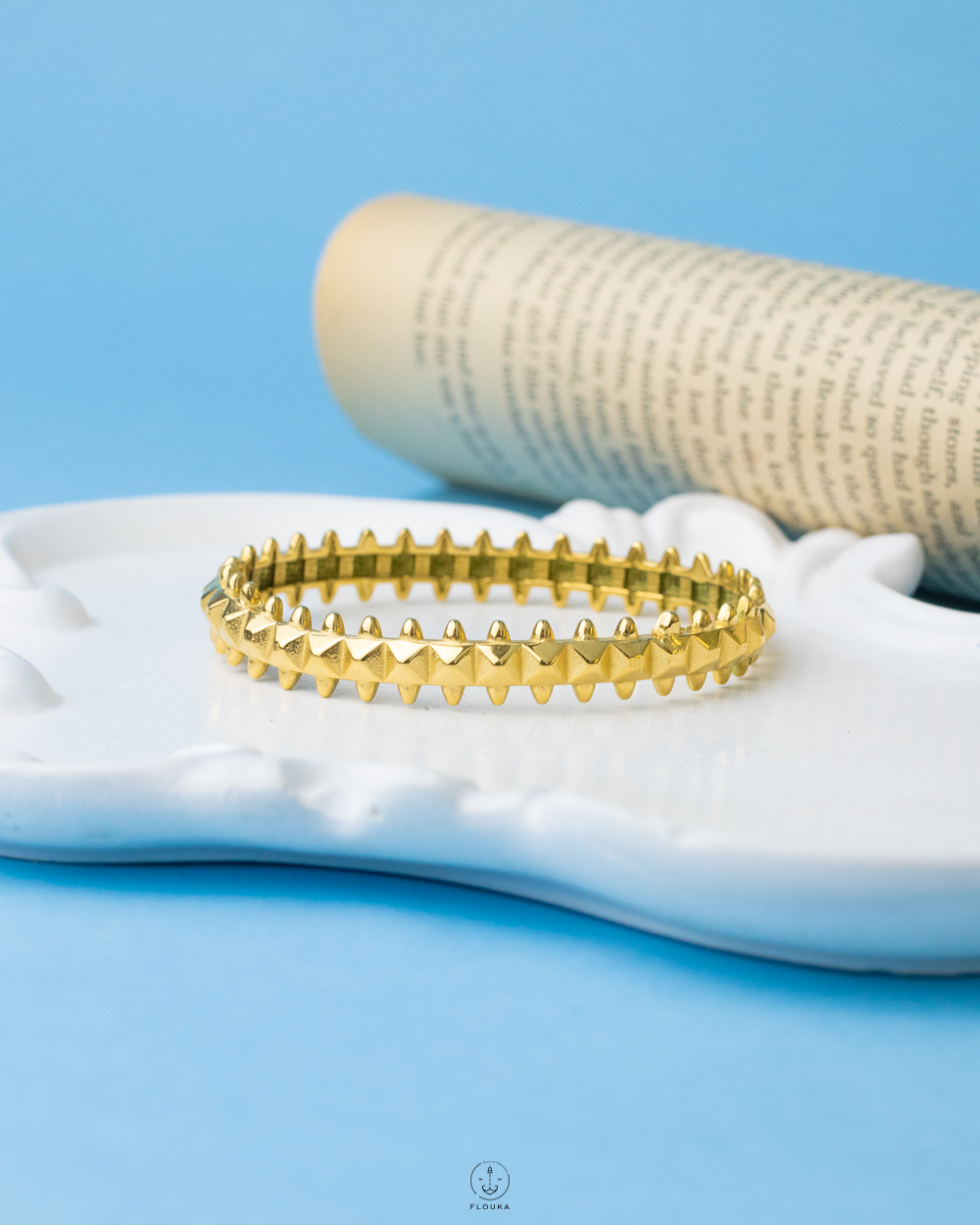 1736298476_o0371new.jpg basic sharp gold bracelet