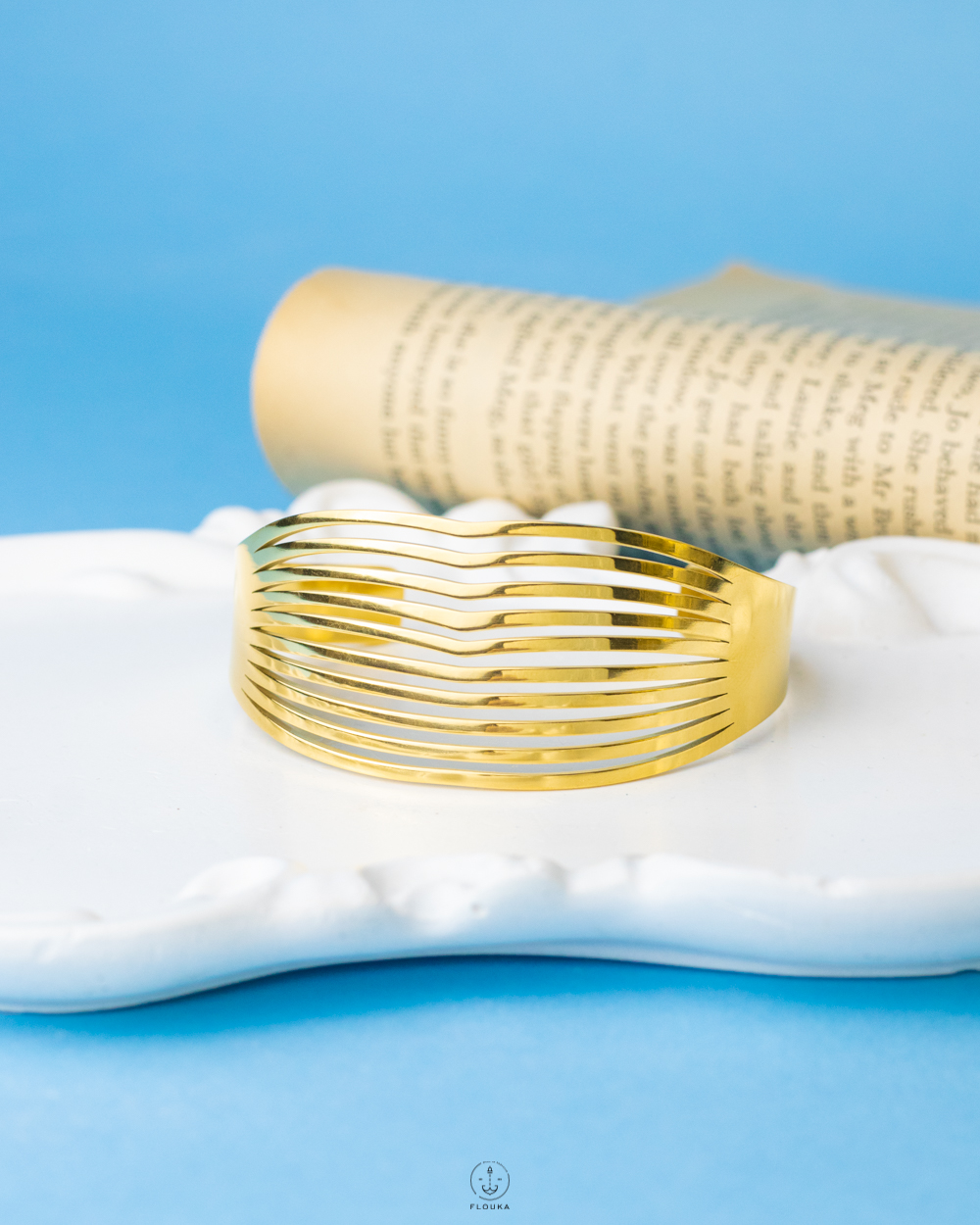 1736436102_o0424.jpg coincidence gold bracelet