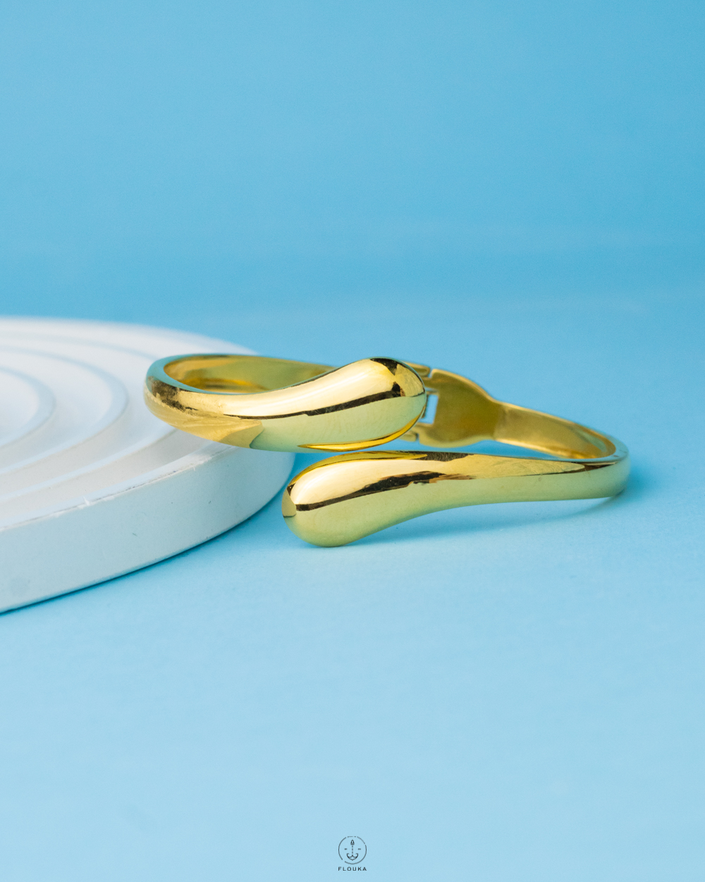 1737234888_o0416.jpg double tear drop bracelet