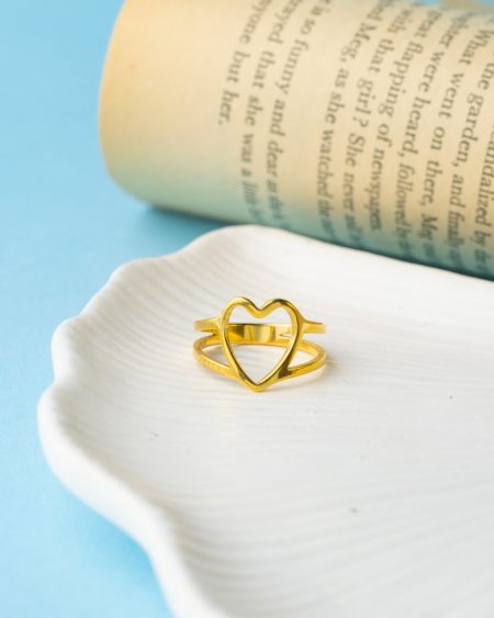 trendy heart gold ring