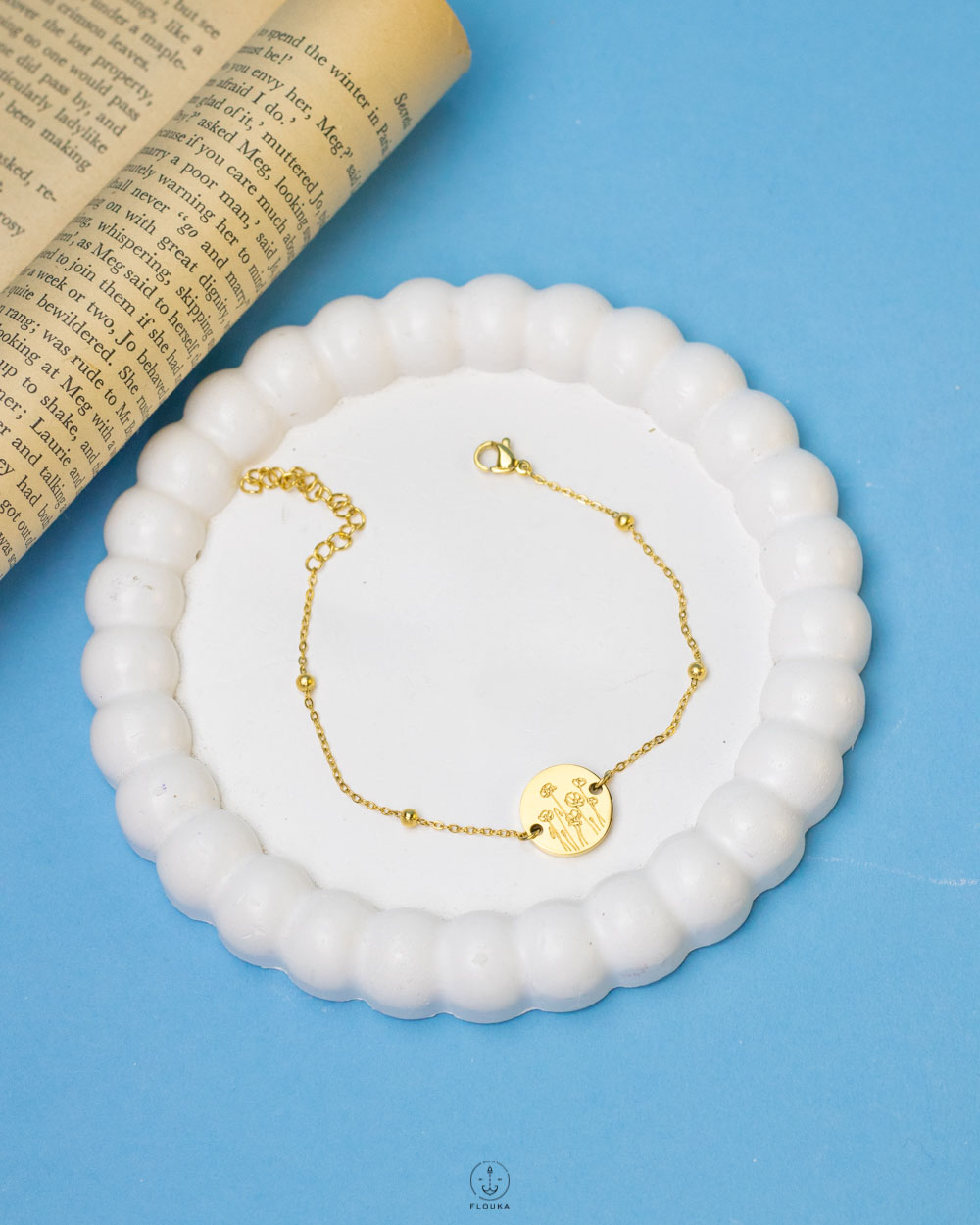 1738747425_b0551.jpg Simple flower gold bracelet