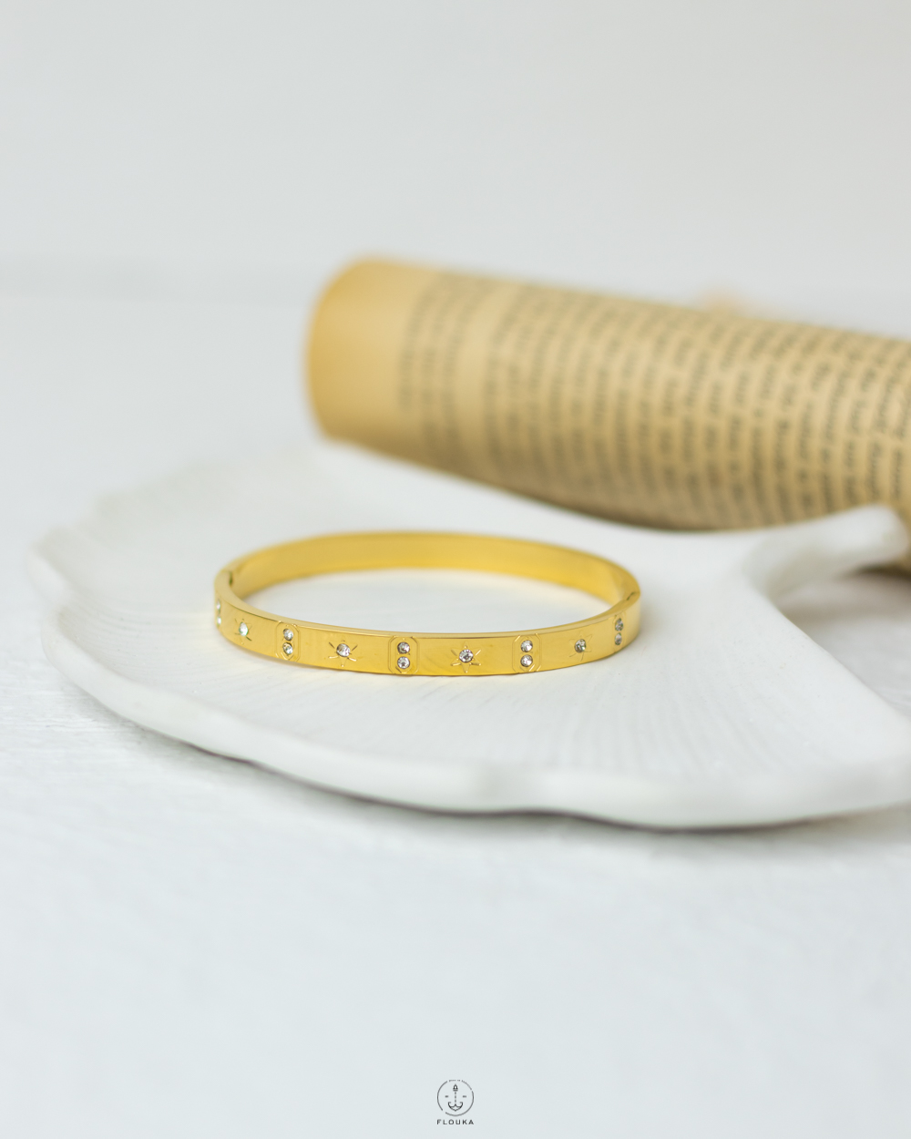 1739304009_o0465-11.jpg straus gold bracelet