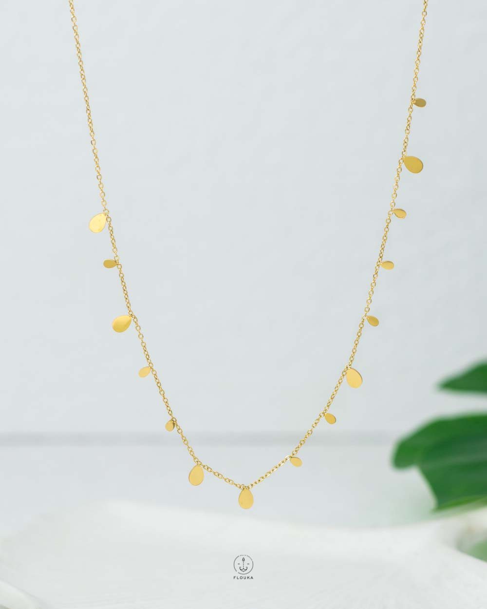 1739896235_n1142-7.jpg tear drop gold necklace