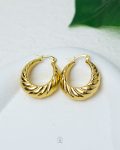 Croissant gold earrings