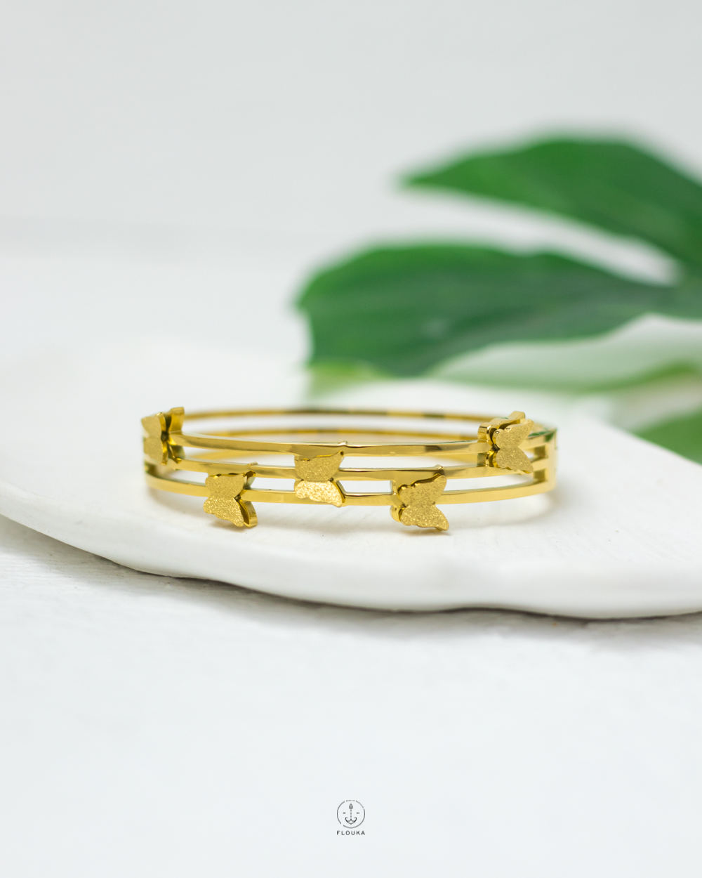 1740517009_o0494.jpg butterfly gold bracelet