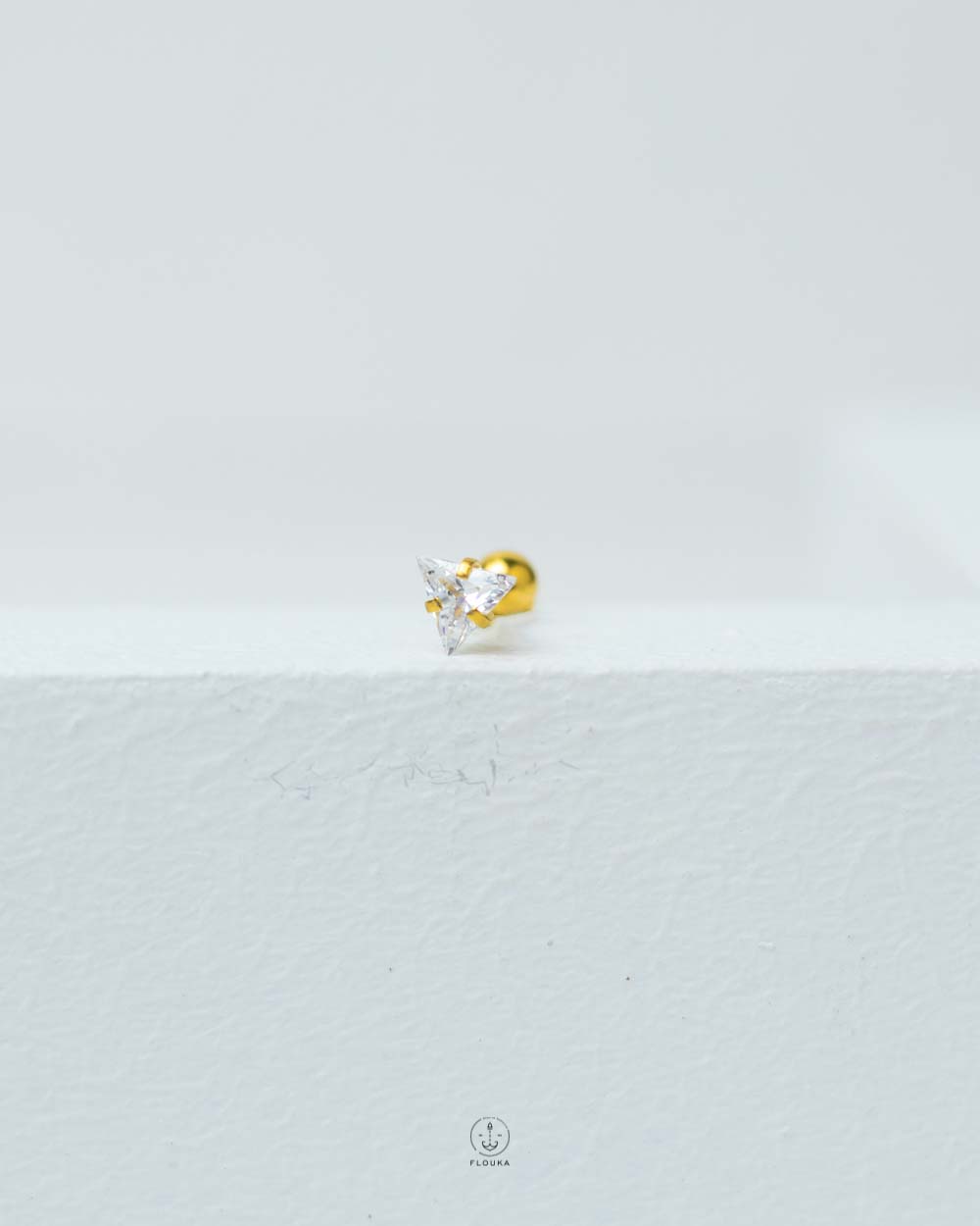 1740689567_c0039-10.jpg triangle straus piercing