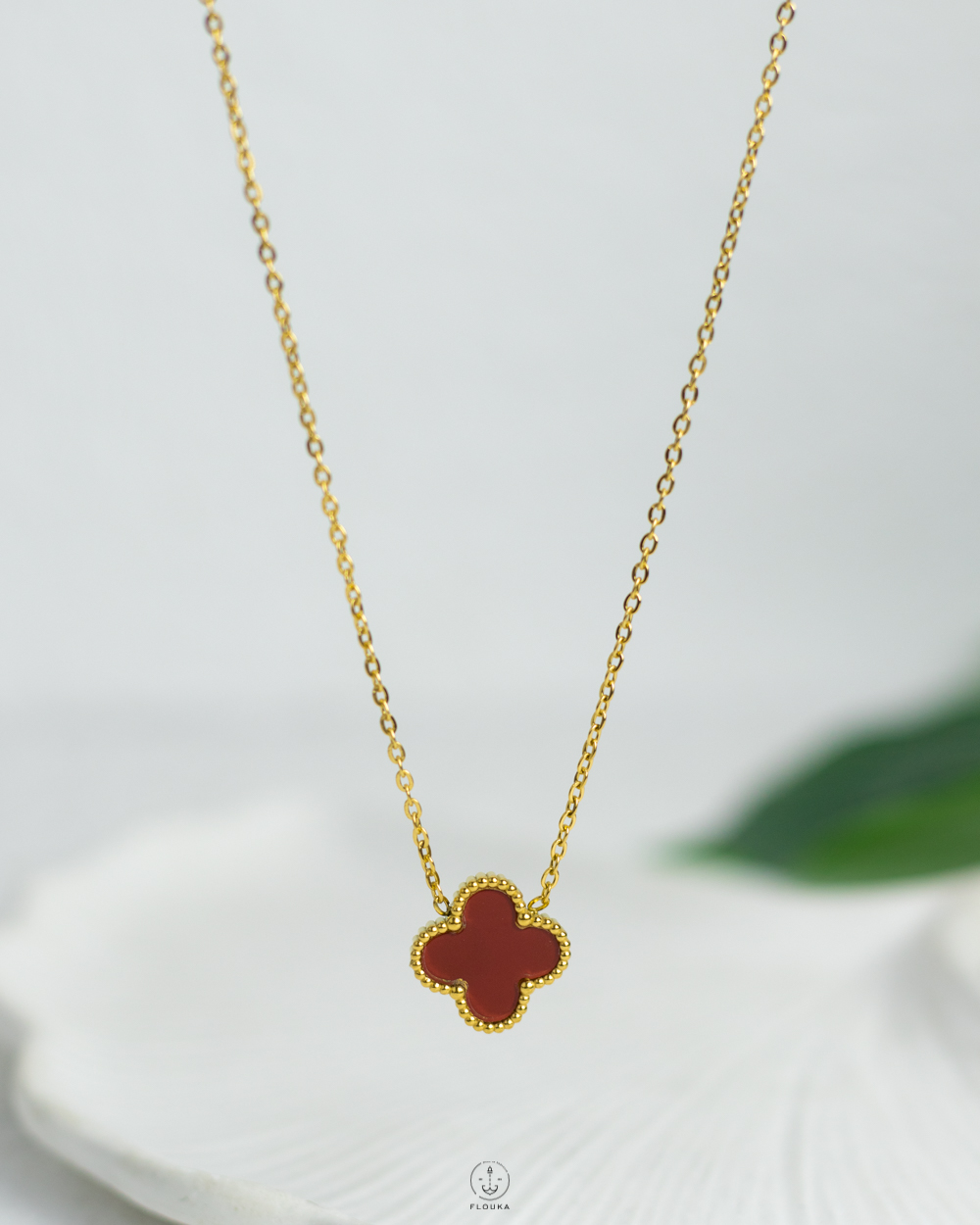 1740818532_n1218.jpg Burgundy vancleef necklace