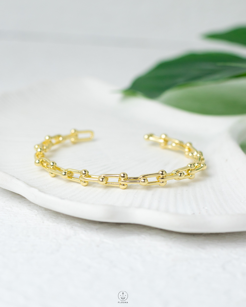 1740941342_o0337-1.jpg gold tiffany bracelet