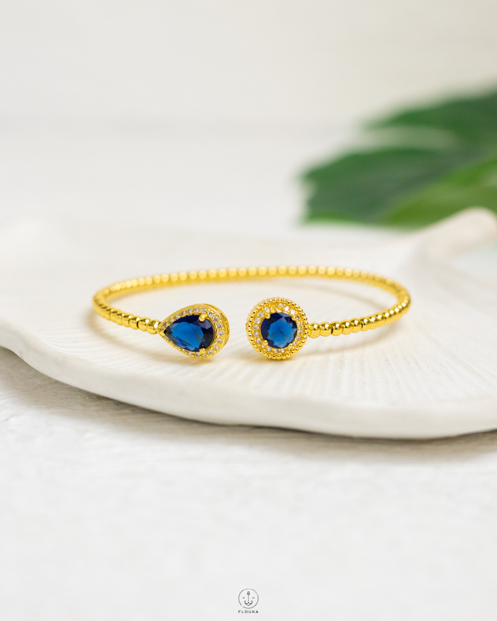 1741050803_O0504-7.jpg double blue crystal bracelet