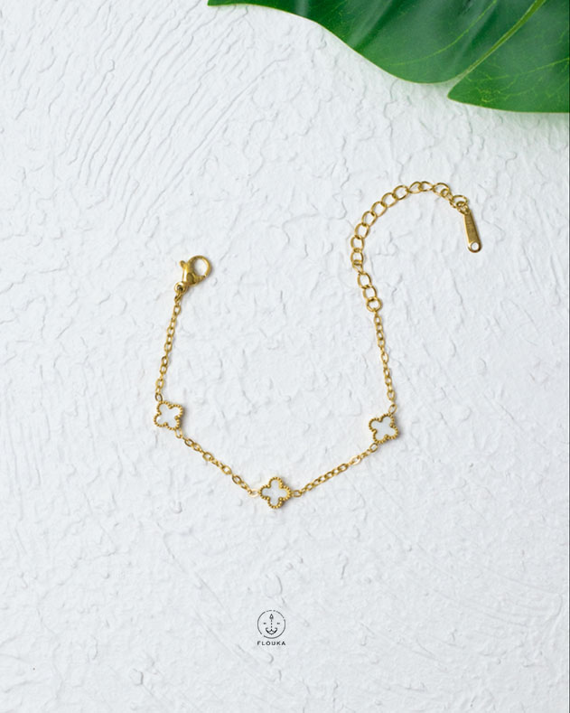 1742675753_KB0010.jpg white vancleef kids bracelet