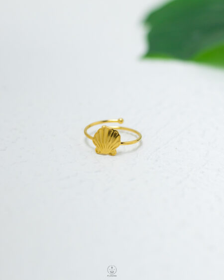 seashell free size ring